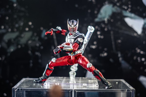 S.H.Figuarts（真骨雕制法） 假面骑士龙骑