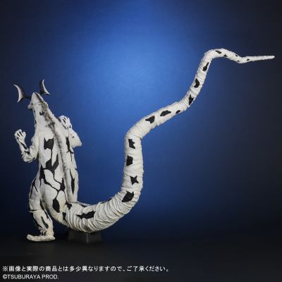 巨型×著名造型师系列    艾雷王