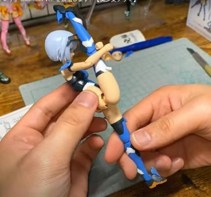 机甲少女 短剑 泳装