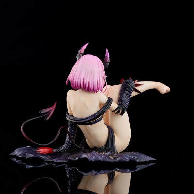 出包王女DARKNESS 茉茉·贝莉雅·戴比路克 Darkness