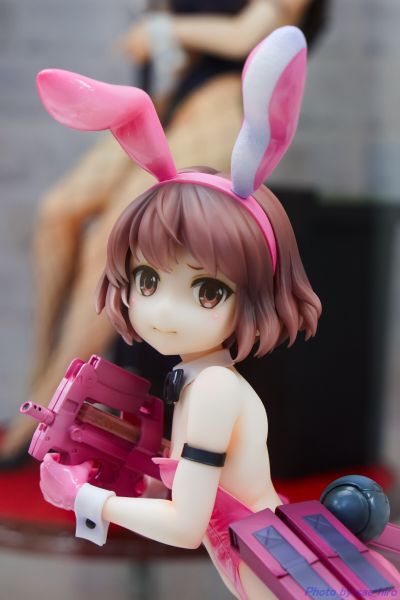 刀剑神域外传 暴风之铳 莲 兔女郎