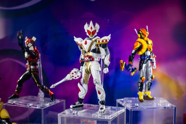 S.H.Figuarts 假面骑士加布 蛋糕王形态