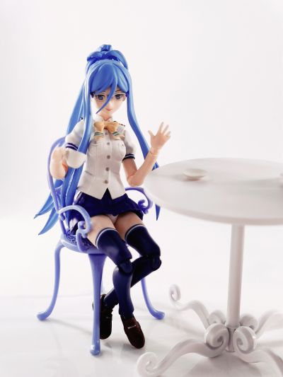 figma#329 剧场版  苍蓝钢铁的琶音 Cadenza 高雄