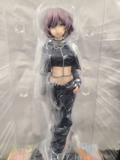 古立特宇宙 x ZOZOTOWN 黑衣系列 貉