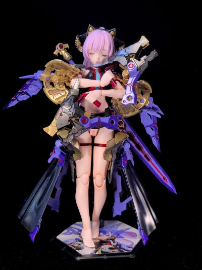 女神装置 BUSTER DOLL 圣骑士 黑暗之爪