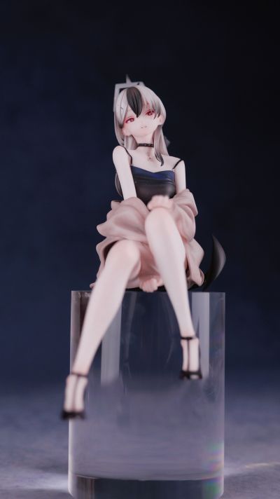 蔚蓝档案 鬼方佳代子 礼服