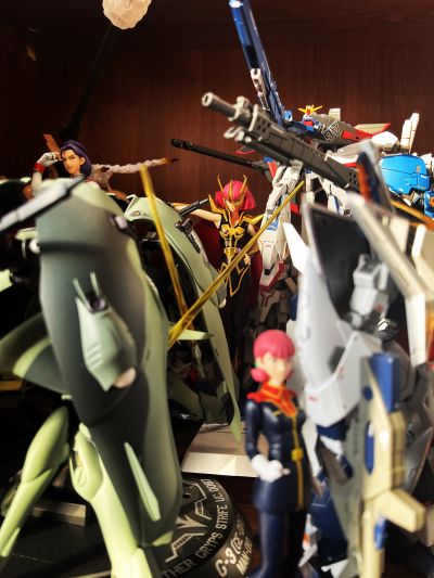 ExcellentModel 高达ΖΖ 哈曼・凯恩 限定复刻版