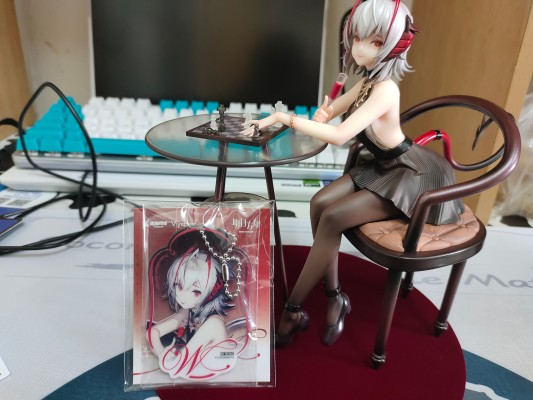 明日方舟 W  盛礼