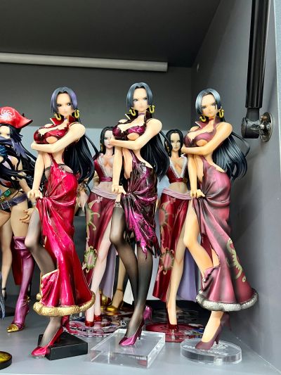 ＧＬＩＴＴＥＲ＆ＧＬＡＭＯＵＲＳ 海贼王 波雅・汉库克 Red Metallic ver. Special ver. 