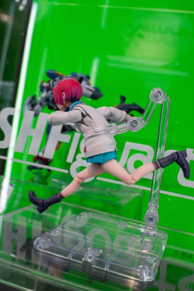 S.H.Figuarts 天手让叶（化名：玛秋）