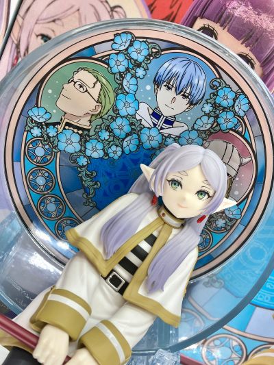 葬送的芙莉莲 玻璃屏风珍藏人偶-菲伦（待检资料）