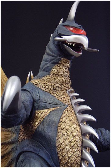 东宝30cm系列 wonder festival 2011冬季限定“盖刚（夜间彩色版）”