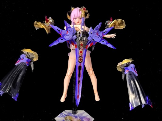 女神装置 BUSTER DOLL 圣骑士 黑暗之爪