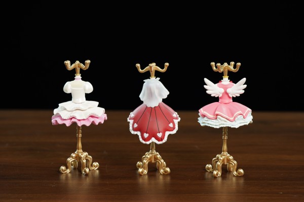 百变小樱 服饰摆件