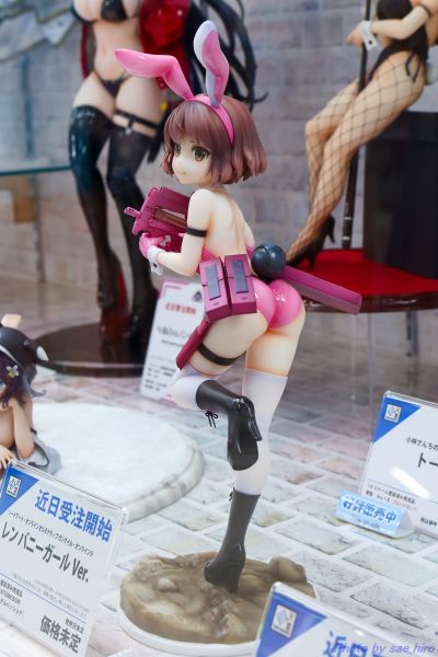 刀剑神域外传 暴风之铳 莲 兔女郎