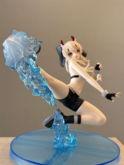 碧蓝航线 绫波 跃动飞踢！