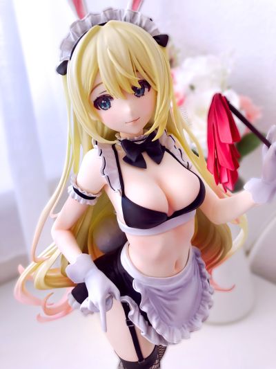 B-Style 艾露露 粉彩兔女郎