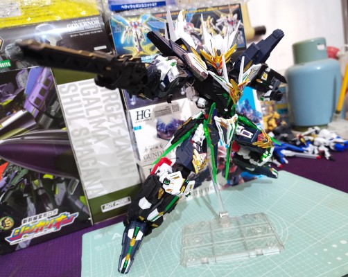 SD高达世界 群英集 队长量子型 GF