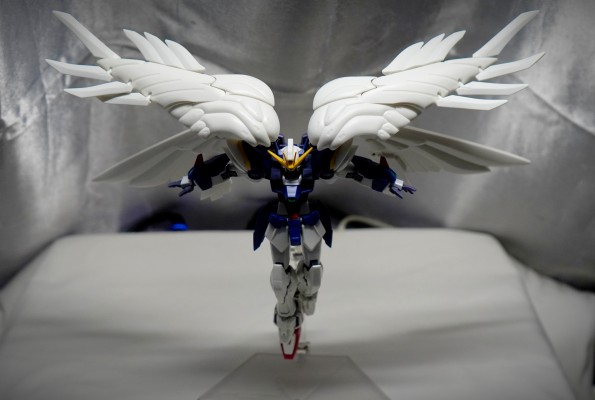 ROBOT魂〈SIDE MS〉 飞翼高达零式（EW版）