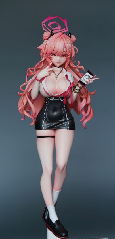 蔚蓝档案 夜樱绮良良 模型套件