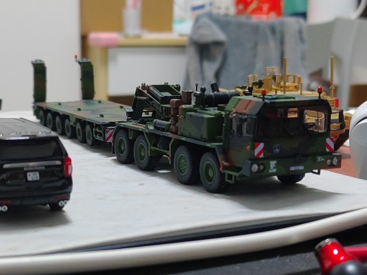 编号:07196 1/72 装甲车辆系列 德国SLT -56象式拖车牵引56t半挂车