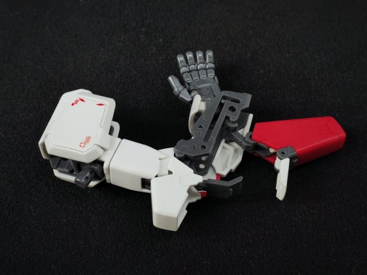 MG  1/100   V高达  Ka版