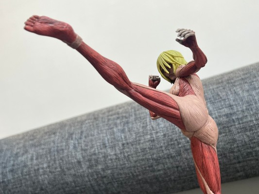 POP UP PARADE 进击的巨人 亚妮·雷恩哈特 女巨人形态 L尺寸