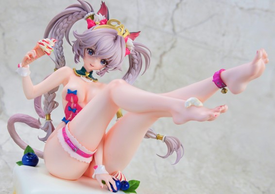 蛋糕猫娘