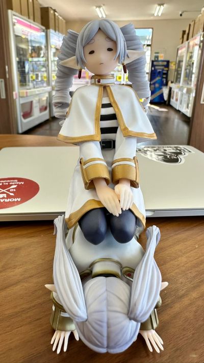 小坐系列  葬送的芙莉莲  芙莉莲 ～不小心变成竖卷发了～