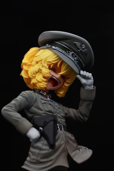 胸像 幼女战记 	谭雅·冯·提古雷查夫