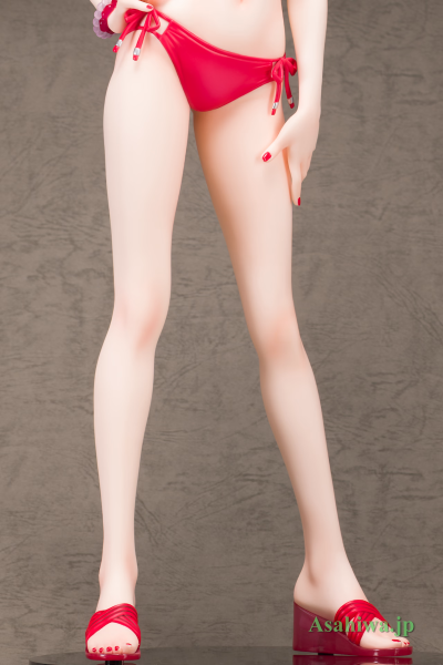 龙与魔女 妮内·斯邦库尔 泳装版