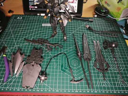 30MM 1/144  EXM-A9bk  斯匹纳提（黑骑士型）