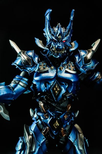 魔戒可动 牙狼 ～魔戒闪骑～ 雷鸣骑士 巴隆