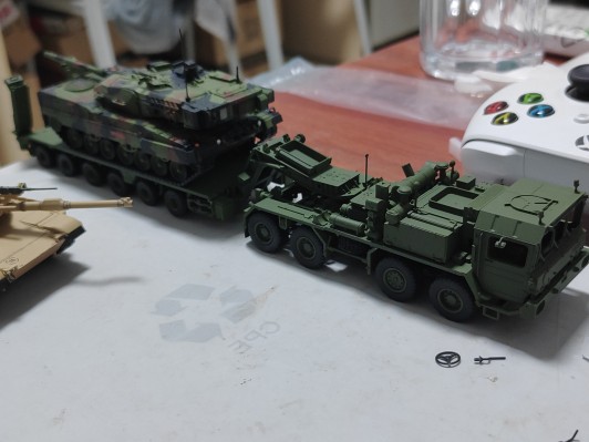 编号:07196 1/72 装甲车辆系列 德国SLT -56象式拖车牵引56t半挂车