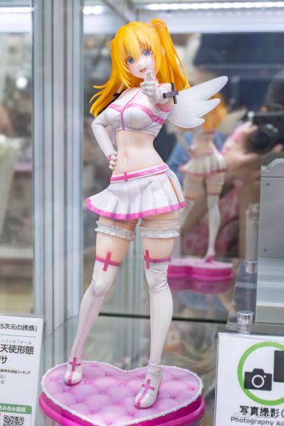 2.5次元的诱惑 莉莉艾露 真天使形态/理理沙