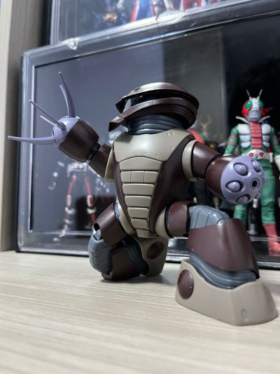 HGUC 1/144 	机动战士高达 MSM-04 龟霸