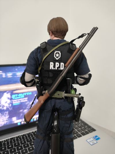 DMS030  生化危机2 里昂·S·肯尼迪