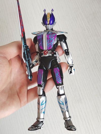 S.H.Figuarts 假面骑士负电王