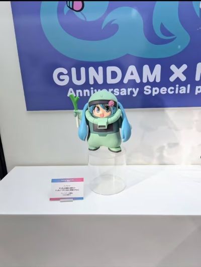 高达45周年×初音未来 扎古谷努咪 [初音未来版]