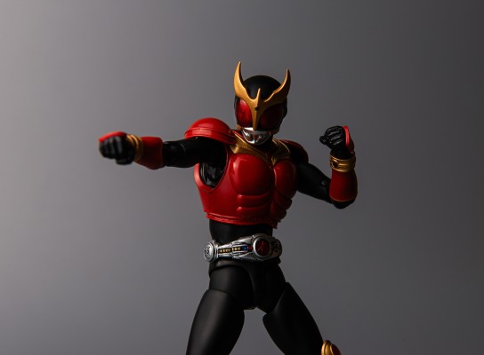 S.H.Figuarts（真骨雕制法） 假面骑士空我 全能形态-Store Limited Edition-