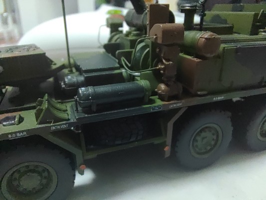 编号:07196 1/72 装甲车辆系列 德国SLT -56象式拖车牵引56t半挂车