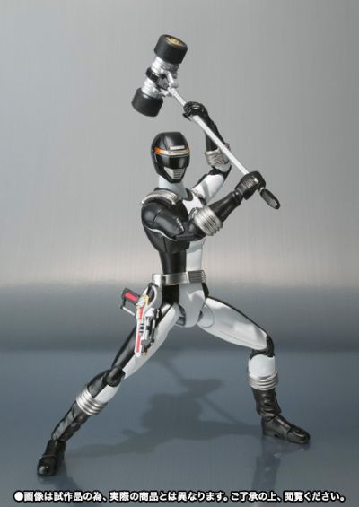 S.H.Figuarts 冒险黑与冒险蓝