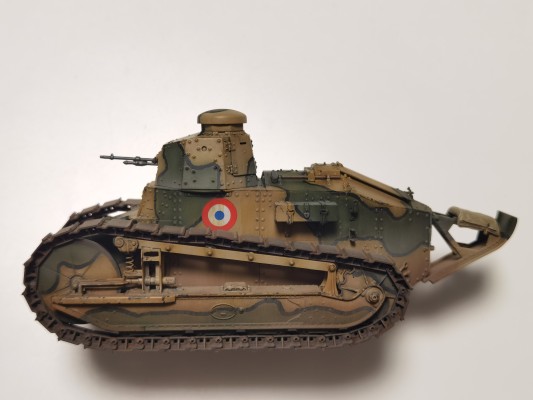 1/35 法国FT-17轻型坦克 铆接炮塔型