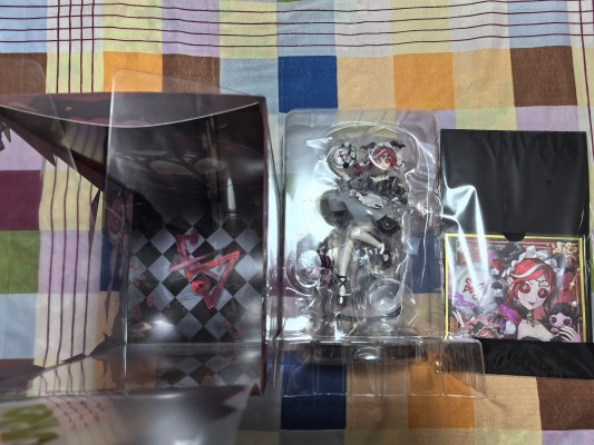 第五人格 《真理之下——红发的魔女》 祭司 绯