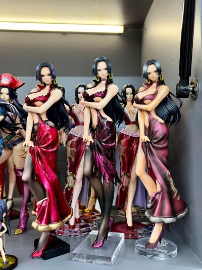 ＧＬＩＴＴＥＲ＆ＧＬＡＭＯＵＲＳ 海贼王 波雅・汉库克 Red Metallic ver. Special ver. 