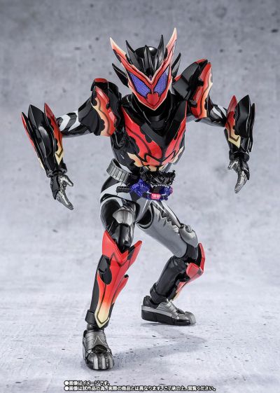 S.H.Figuarts 假面骑士苦涩加布 霹雳软糖形态