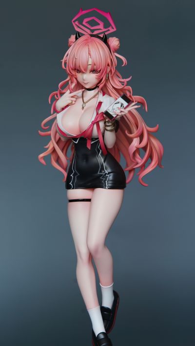 蔚蓝档案 夜樱绮良良 模型套件