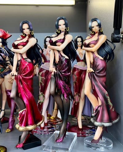 ＧＬＩＴＴＥＲ＆ＧＬＡＭＯＵＲＳ 海贼王 波雅・汉库克 Red Metallic ver. Special ver. 