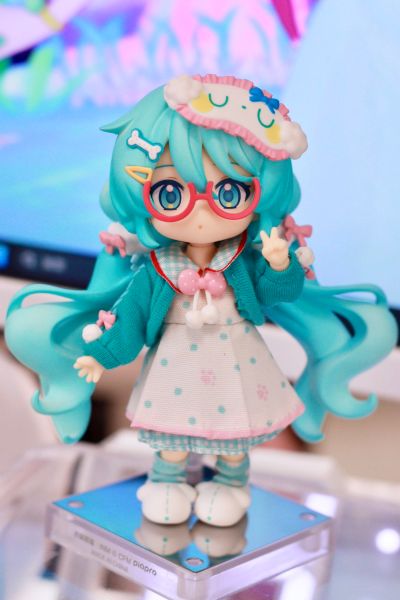 粘土娃 虚拟歌手系列01 初音未来 居家穿搭