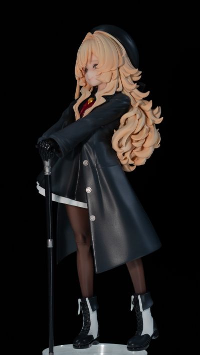 蔚蓝档案 拄拐笑面教授